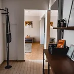 公寓 Grosse Moderne Designer-wohnung Fuer Urlaub Und Business - 3 Schlafzimmer, Kueche, Buero, Terrasse Und 2 Kostenlose Parkplaetze 拜罗伊特