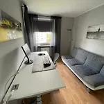 公寓 Grosse Moderne Designer-wohnung Fuer Urlaub Und Business - 3 Schlafzimmer, Kueche, Buero, Terrasse Und 2 Kostenlose Parkplaetze