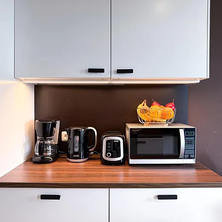Appartamento Grosse Moderne Designer-wohnung Fuer Urlaub Und Business - 3 Schlafzimmer, Balkon, Kueche, Buero Und 2 Kostenlosen Parkplaetze Bayreuth