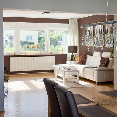 Grosse Moderne Designer-Wohnung Fuer Urlaub Und Business - 3 Schlafzimmer, Balkon, Kueche, Buero Und 2 Kostenlosen Parkplaetze *